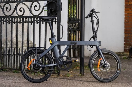Foldable city electric bike with a lightweight frame, powerful motor, and compact design for efficient commuting and easy storage.