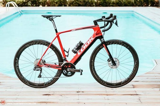 Red LOOK E-765 lightweight carbon electric road bike